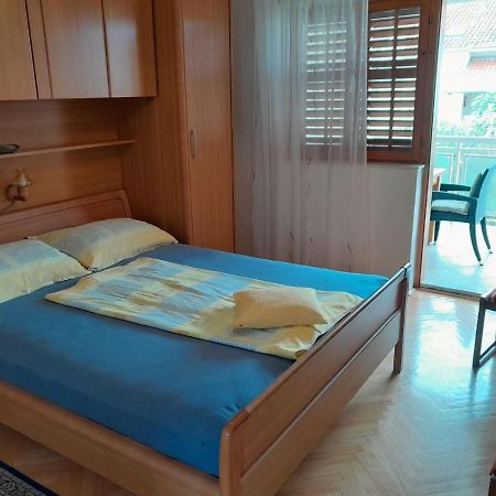 Apartments Adelheid In Biograd, Close To The Beach Биоград-на-Мору Экстерьер фото